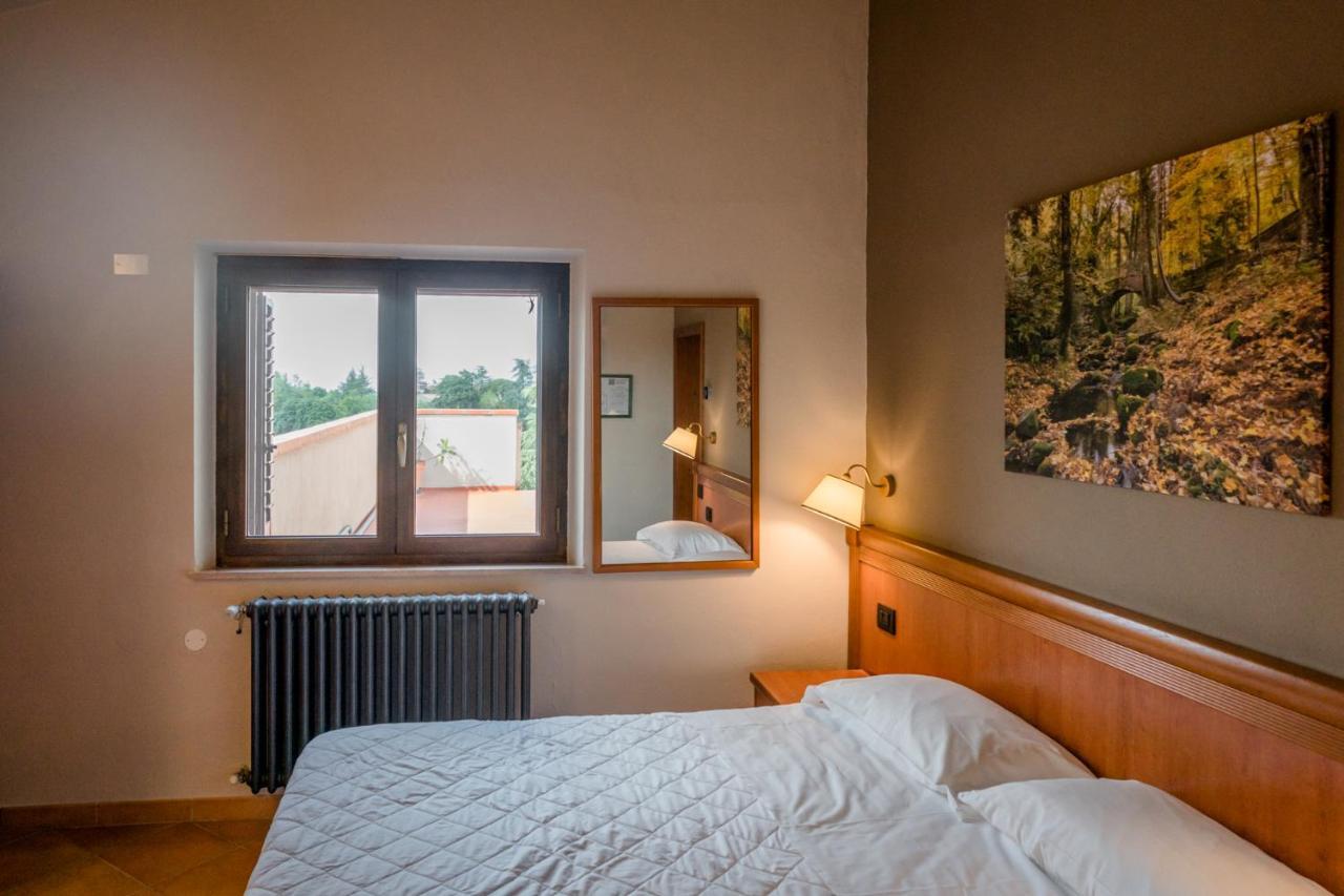 Hotel La Scottiglia E Ristorante Seggiano Luaran gambar