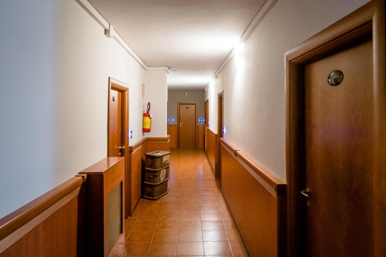 Hotel La Scottiglia E Ristorante Seggiano Luaran gambar