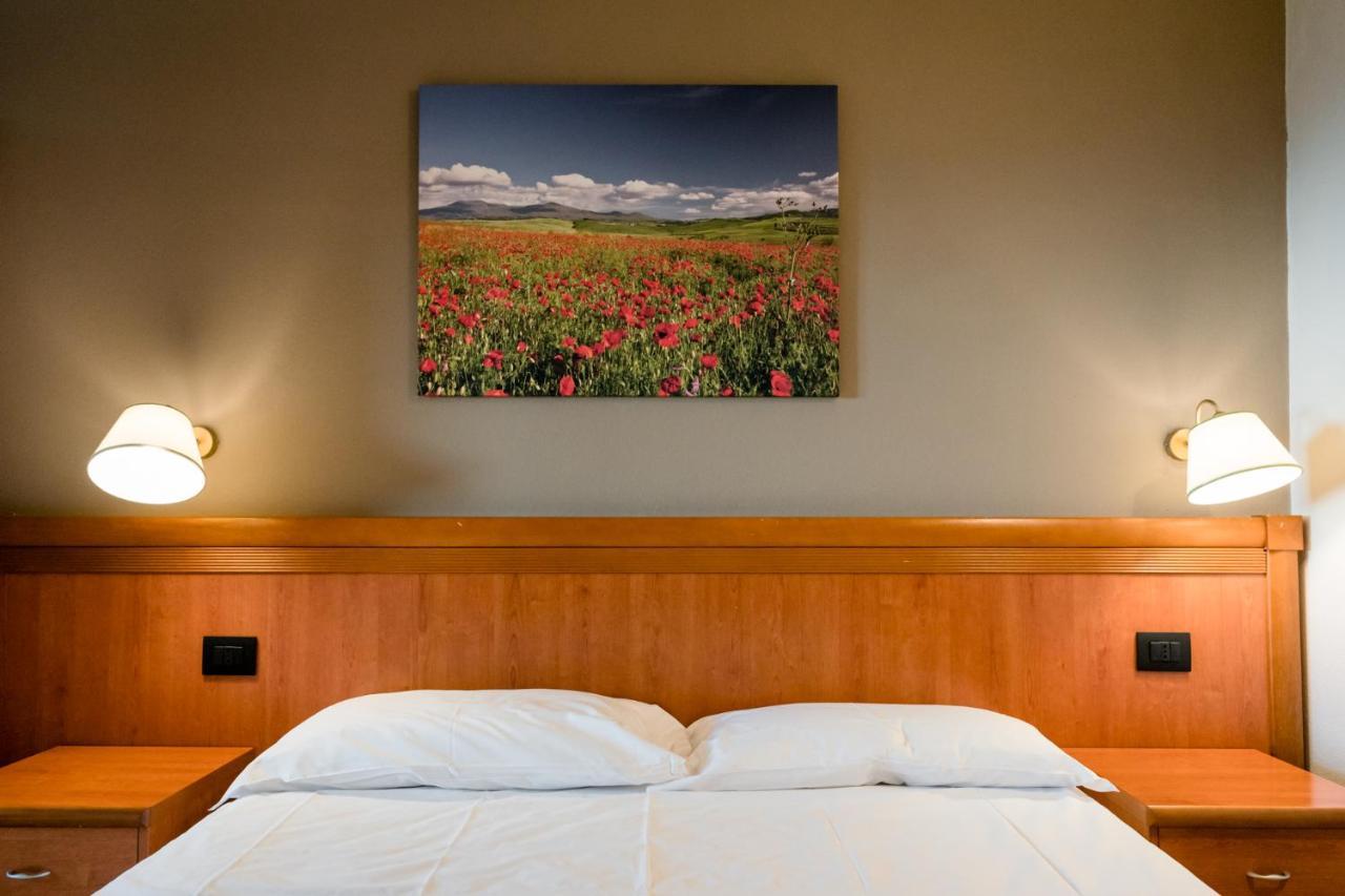 Hotel La Scottiglia E Ristorante Seggiano Luaran gambar